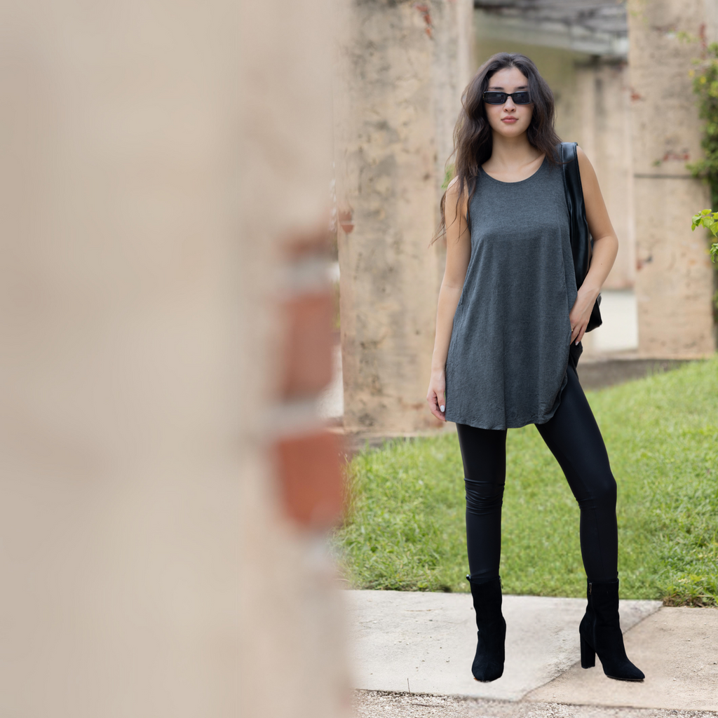 Sleeveless Tunic Top – Long Loose Fit Tank Blouse for Casual Wear