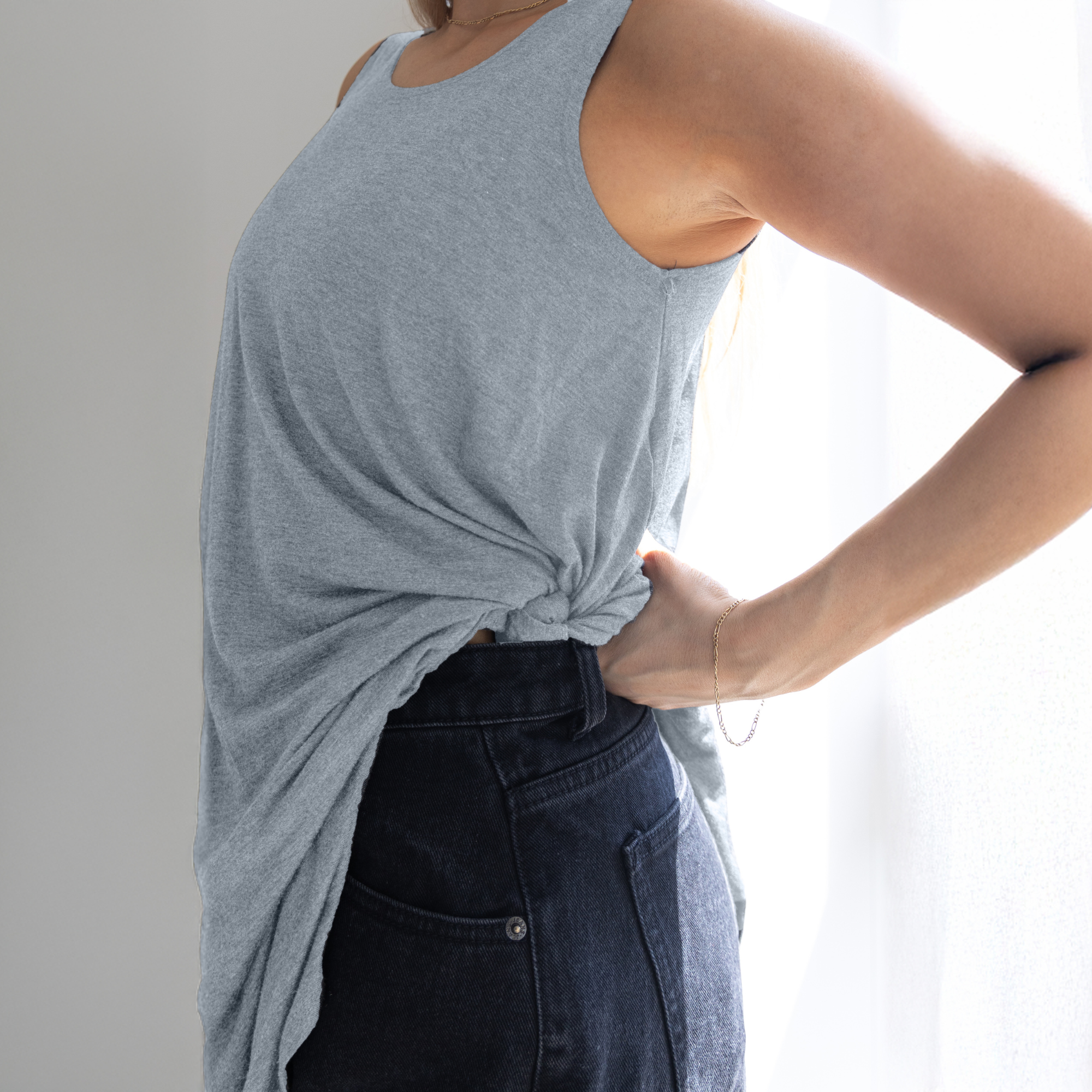 Sleeveless Tunic Top – Long Loose Fit Tank Blouse for Casual Wear