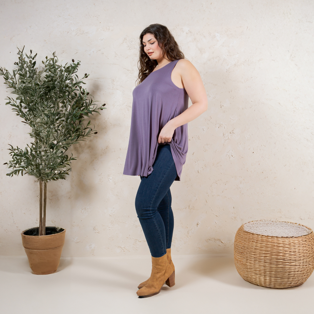 Sleeveless Tunic Top – Long Loose Fit Tank Blouse for Casual Wear
